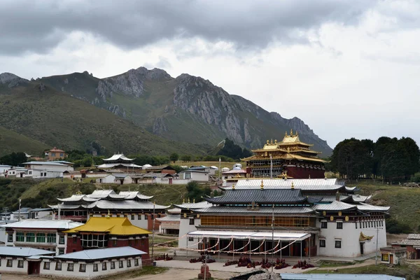 Das leben rund um das kirti gompa kloster in langmusi, amdo tibet, c — Stockfoto
