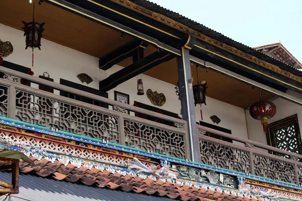 Antigua casa alrededor de la comunidad china "Benteng" en Indonesia —  Fotos de Stock