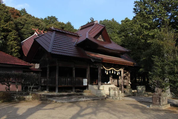 Μετάφραση: «το Σιντοϊστικό ναό, Naganohachimangu» στην Yamaguchi, — Φωτογραφία Αρχείου