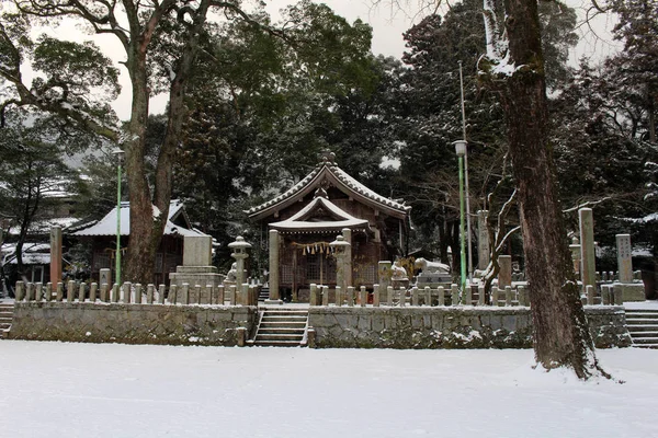 Překlad: "Onechi svatyně" v Iizuka, Fukuoka, Japonsko, během s — Stock fotografie