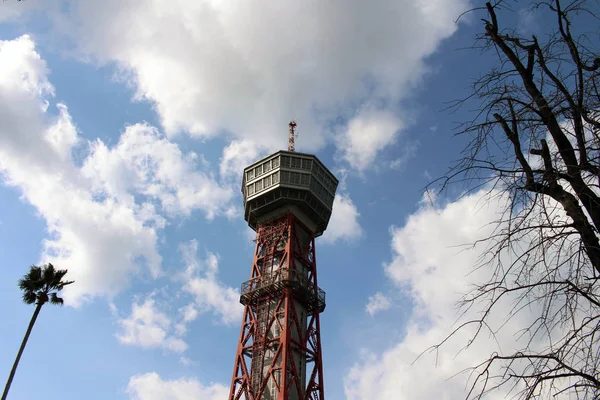 Torre do Porto de Hakata, em torno do Porto de Fukuoka . — Fotografia de Stock