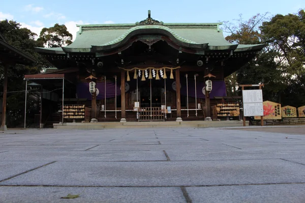 Vertaling: "Karatsu Shrine". De situatie rond — Stockfoto