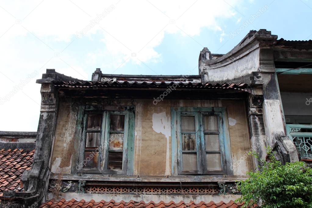 Old house around the Chinese 