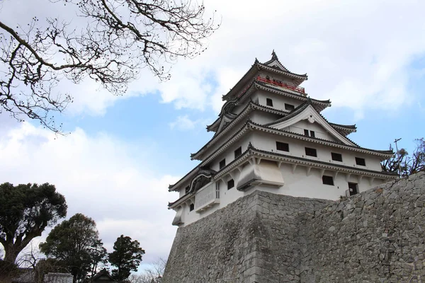 Castillo de Karatsu (Karatsu-jo), que se encuentra junto al mar —  Fotos de Stock
