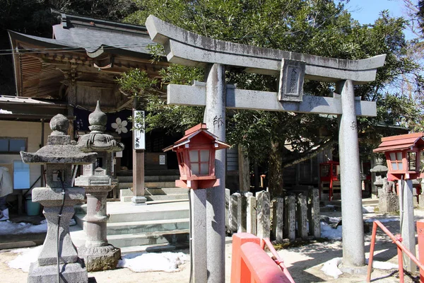 翻訳: 飯塚市 Fuk に山 Onechi で「Onechi 神社」周辺 — ストック写真
