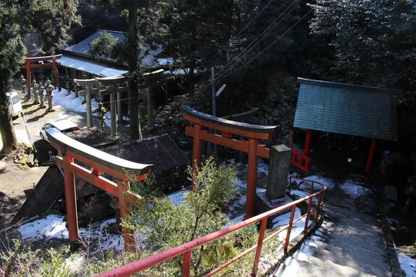 Traducción: alrededor de "Santuario Onechi" en Mt. Onechi en Iizuka, Fuk —  Fotos de Stock