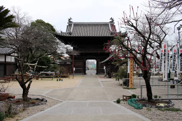 Traducción: Templo Enmeiji Japonés-Budista en Obu, Aichi — Foto de Stock