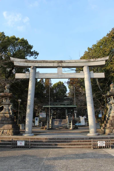 Traduzione: Il cancello del santuario scintoista a Inuyama, Giappone — Foto Stock