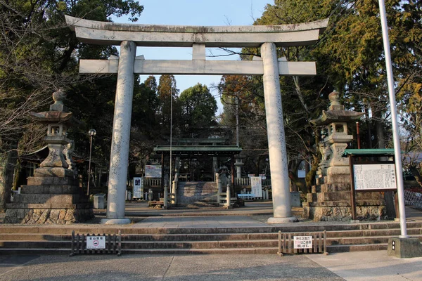 Překlad: Brána šintoistická svatyně v Inuyama, Japonsko — Stock fotografie