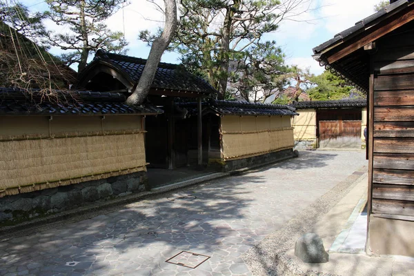 A área de Nagamachi, conhecida como distrito de samurai de Kanazawa — Fotografia de Stock