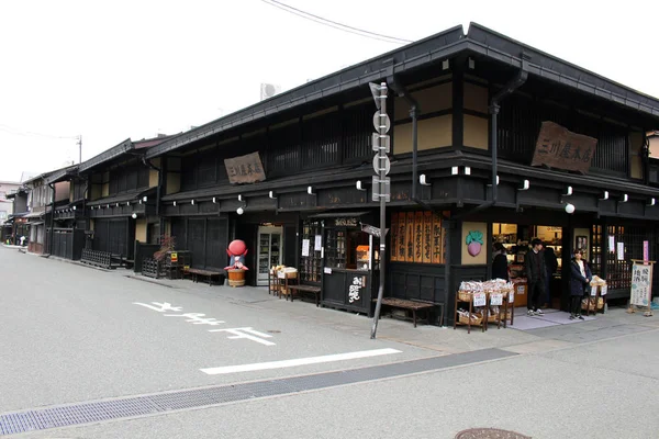Traducción: zona alrededor de Sanmachi, la ciudad vieja de Takayama — Foto de Stock