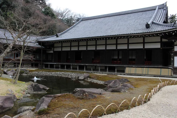 Jardin du complexe "Engakuji Zen temple" — Photo