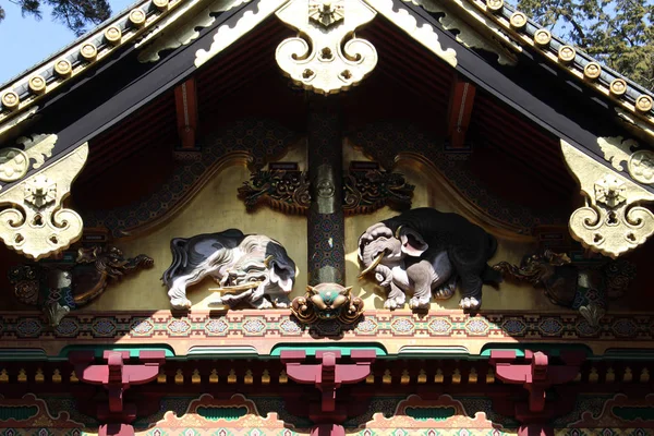 Ristningarna elefanter hittade på Toshogu Temple. — Stockfoto