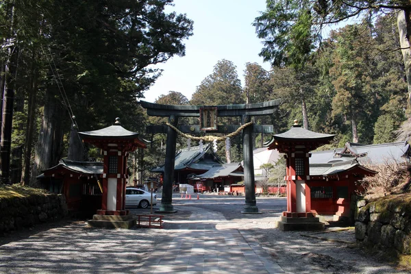 日光二荒山神社周辺のトロス (照明)、複雑で — ストック写真