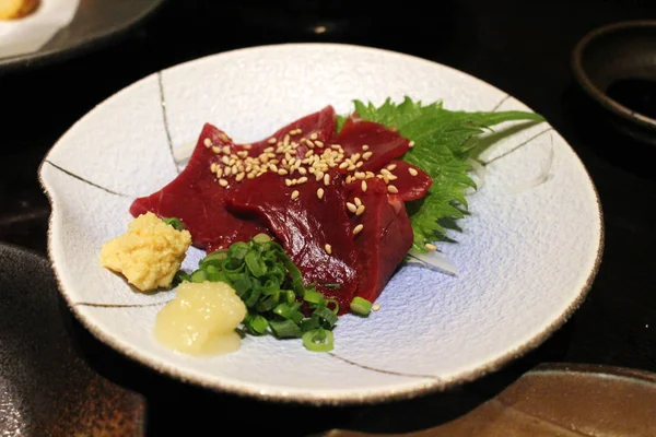 Die Situation im Izakaya Restaurant, einem informellen japanischen Pu — Stockfoto