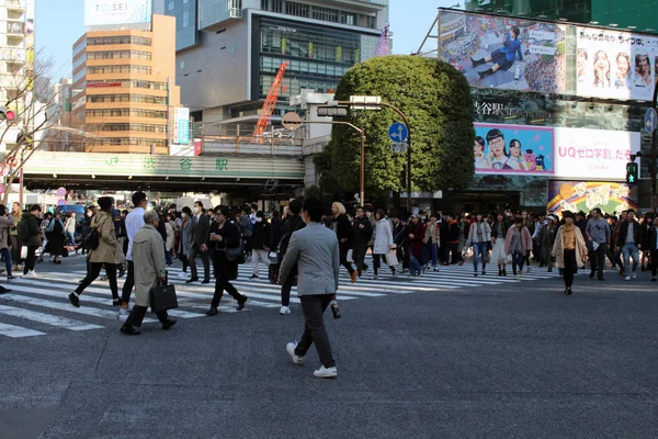 Ese famoso cruce Shibuya durante el día — Foto de Stock