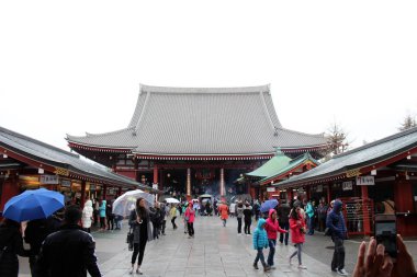 Çeviri: Asakusa Sensoji Tapınağı,