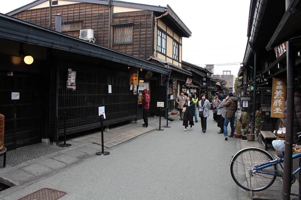 Traducción: zona alrededor de Sanmachi, la ciudad vieja de Takayama —  Fotos de Stock