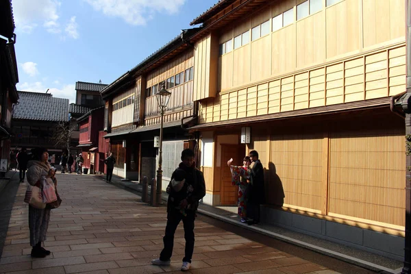 Higashi Chaya, una especie de casco antiguo de Kanazawa que también es popular —  Fotos de Stock