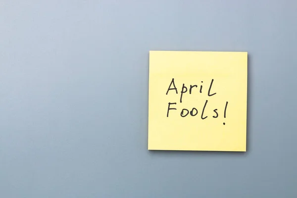 April Fools Day Reminder Yellow Sticky Note Aware Let Fooled — Stock Photo, Image