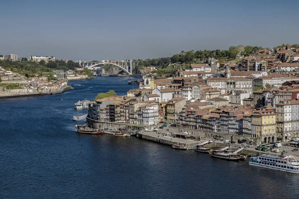 Portekiz 'in Porto şehrinin manzarası