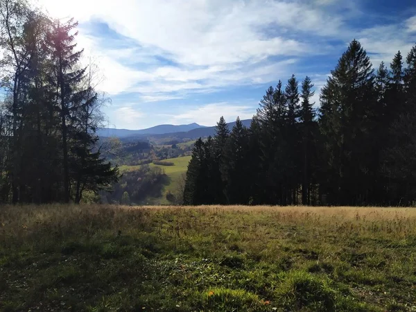 Widok Góry Lasami Rudawach Janowickich Lub Landeshut Ridge Niem Landeshuter — Zdjęcie stockowe