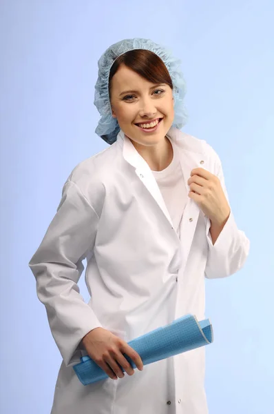 Portrait Jeune Femme Travaillant Comme Contrôleur Dans Une Usine Alimentaire — Photo