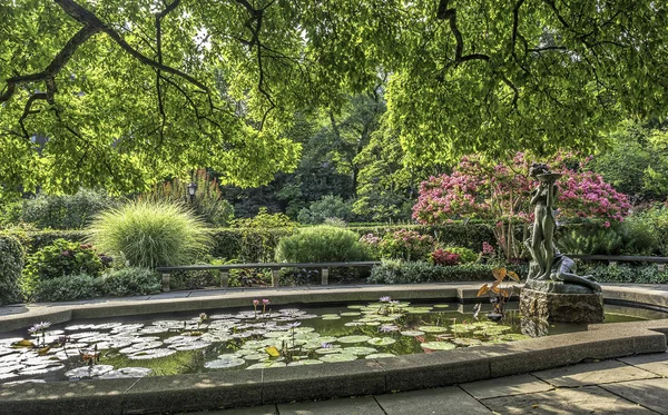 Burnett fontän i sommar — Stockfoto