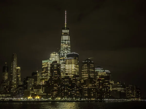 Bajo Manhattan en Nueva York — Foto de Stock