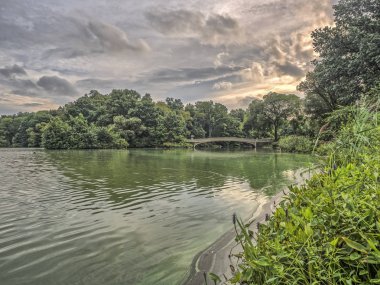 Yay köprü sabah erken