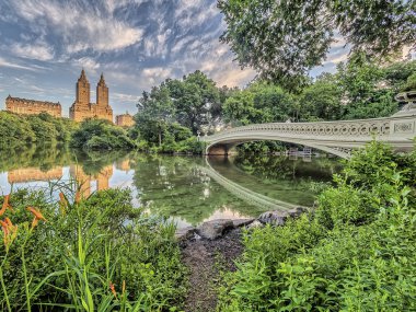 yay köprü Merkez Parkı