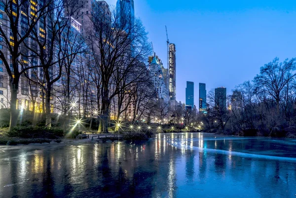 Central Park Nowym Jorku Dqawn Rano — Zdjęcie stockowe