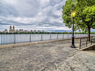 Jacqueline Kennedy Onassis rezervuar Central Park rezervuar 