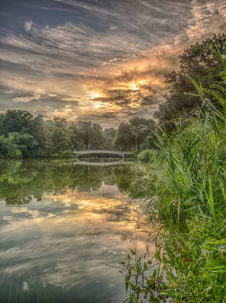 弓橋中央公園 — ストック写真