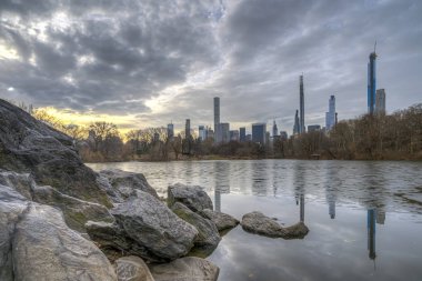 Central park, new york şehri göle