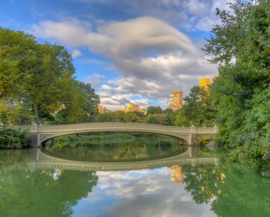 Bow Köprüsü, Central Park, New York Yazın sonları
