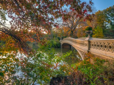 Pruva köprüsü, Central Park, New York Sonbaharda 