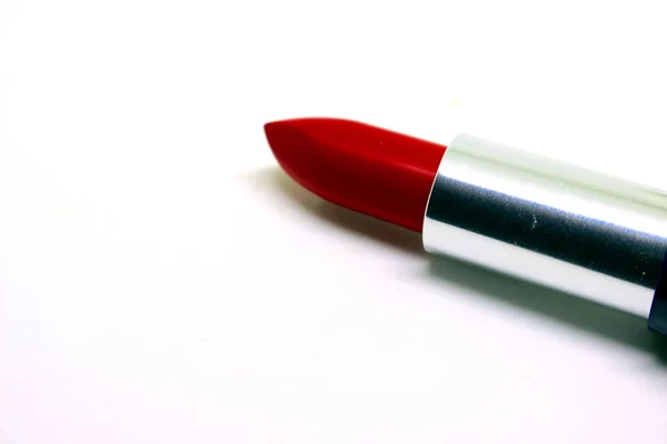Un rouge à lèvres coloré — Photo