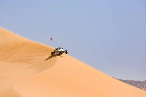 Duinbuggy Koraal Roze Zand Duinen Utah — Stockfoto