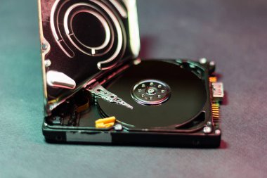 sabit disk okuma ve yazma veri açık bellek hdd kurtarma