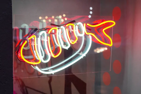 Neon sign fish. health seafood. luminous commercial window — 스톡 사진