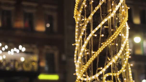 Lamp Post Festive Illumination Lights Bright Yellow Bokeh — Stock Video