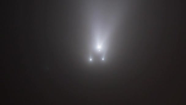 Plane Lands Fog Headlights Weather — Stock Video