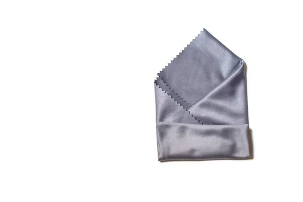 Optik mikrofiber bardakları silme bezi izole edildi