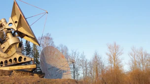 Funkteleskopstation Satellit Funksignaltechnologie Kommunikation — Stockvideo