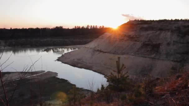 Solnedgång Över Sandsten Och Sjö Landskap Natur — Stockvideo