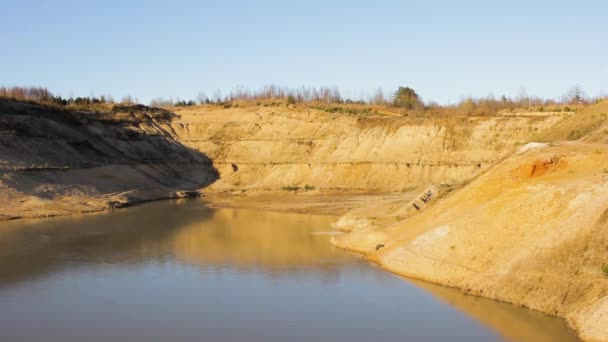 Natürliche Sandgrube Teich Natur Landschaft Geologie Industrie — Stockvideo