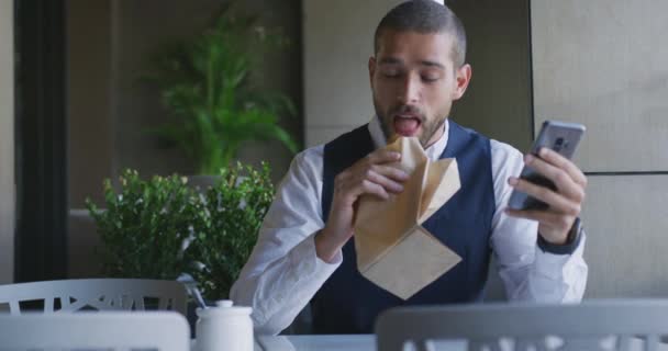 Front View Young Caucasian Businessman Cafe Eating Using Smartphone Slow — Stock Video