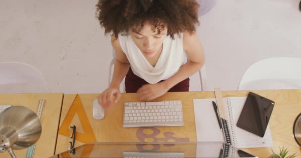 High Angle View Mixed Race Woman Working Creative Office Sitting — 비디오