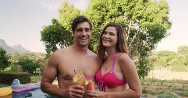 Vue Face Couple Caucasien Profitant Temps Ensemble Dans Jardin Avec — Video